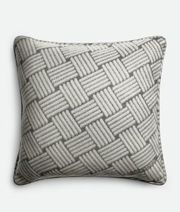 Cashmere cushion with intreccio motif BOTTEGA VENETA, серый