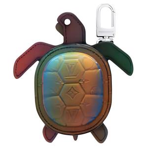 LOUIS VUITTON Кожаный кулон с металлическими деталями для мужчин синий, Blue