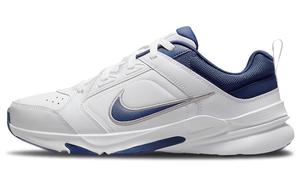 Массивные кроссовки Nike Defy All Day унисекс