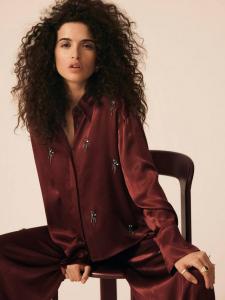 Укороченная блузка с длинными рукавами и декором Mint Velvet