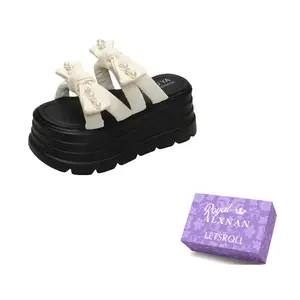 Alxnan Женские противоскользящие шлепанцы бежевые, цвет Beige