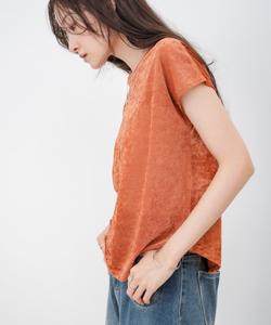 Прозрачный велюровый топ с французскими рукавами.