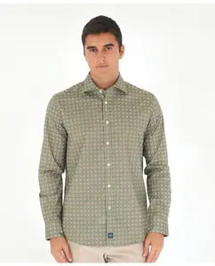 Мужская повседневная рубашка soft slim с принтом в оливково-зеленом цвете Wickett Jones, зеленый