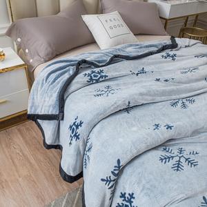 Fuanna Плед молочный вельвет, 150х200 см, однослойный с черной окантовкой, цвет Deep Sea Blue