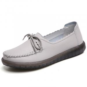 Gommino Лоферы женские бежевый Reivantix