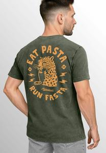 Футболка с принтом VINTAGE BACK EAT PASTA RUN FASTA LEOPARD Neverless, оливковый