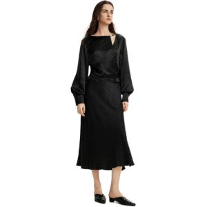 ELLE Футболка Women's Black Crew Neck Moderate