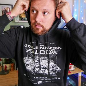 Толстовка Звездные войны — Тысячелетний сокол Mos Eisley Boarding 94