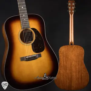 Martin D-18 Молли Таттл