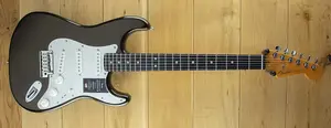 Fender American Ultra II Strat с накладкой из черного дерева, цвет Texas Tea, US240024152