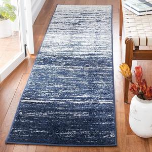 Ковер-дорожка SAFAVIEH, 77 x 366 см, Adirondack Collection, Navy & Ivory, современный омбре дизайн, не линяет и прост в уходе, идеален для помещений с высокой проходимостью в гостиной, спальне (ADR113N)