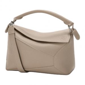 Сумка-пазл Small из мягкой зернистой телячьей кожи для женщин, цвет Clay LOEWE, basic set (bag+dust bag)