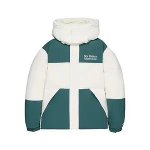 Куртка пуховая Light & City Pack цвета слоновой кости мужская New Balance