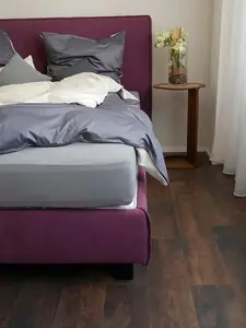 Простыня на резинке DeLuxe, цвет светло-серебристый, размер 120-130x200-220 см Kirsten Balk