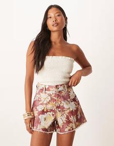 Шорты с красным цветочным принтом Asos Design