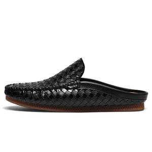 Сандалии с закрытым носком мужские Eminu, Black