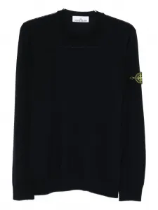 Свитер с круглым вырезом и нашивкой-логотипом Stone Island
