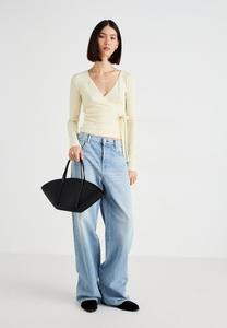 Сумка Gina Tricot SMALL WIDE BAG, Black