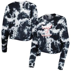 Черная женская укороченная футболка с длинными рукавами New Era Chicago Bulls Tie Dye New Era