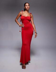 Платье макси из обтягивающего джерси с розами от Oh Polly Aldona в цвете Scarlet Red