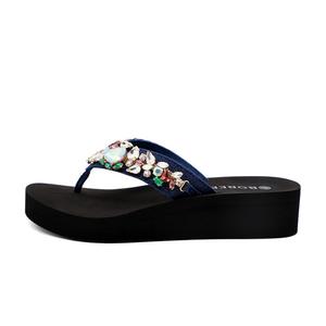 Шлепанцы женские Boree, черный