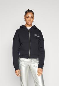 Толстовка с кремальерой PEQUS CROPPED HANDWRITTEN LOGO ZIP HOODIE, черный