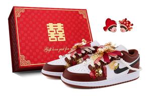 Jordan Баскетбольные кроссовки Air 1 Low Top Vintage унисекс бордового цвета