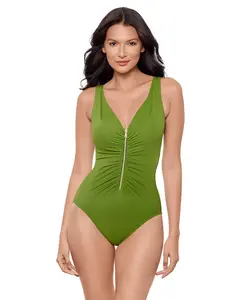 Женский слитный купальник Razzle Dazzle с утягивающим животом и застежкой-молнией спереди Miraclesuit, зеленый