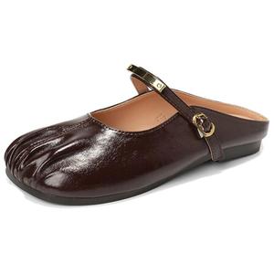 Lan Miao Женские противоскользящие тапочки с закрытым носком коричневые, цвет Brown