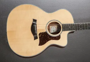 Taylor 214CE DLX