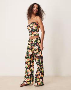 Широкие брюки с фруктовым принтом Asos Design