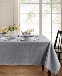 Скатерть Continental Solid Texture, водо- и пятностойкая, 60 x 120 дюймов Elrene, Gray