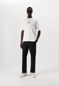 Базовая футболка ANAYO DRYKORN, кремовый