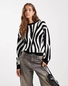 Жаккардовый джемпер Vero Moda с круглым вырезом, черно-кремовый, с принтом зебры