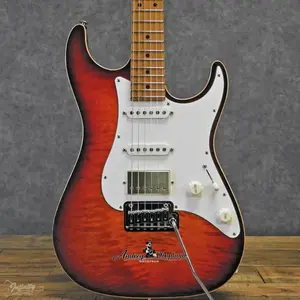 Suhr Standard Plus Custom новая от авторизованного дилера 2024 - Inferno Burst