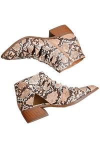 Женские ботильоны Sadie из змеиной кожи Qupid, цвет snakeskin