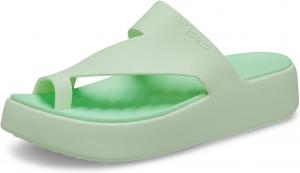 Женские сандалии Crocs Getaway с платформой и ремешком для пальца, Jade Tint