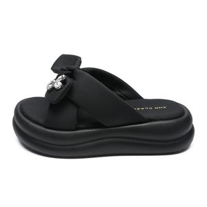 ZHR Тихие тапочки-шлепанцы женские черные, цвет Black