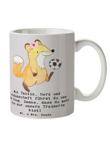 Кружка с надписью, изображающей футбольного тренера, в пастельно-серых тонах Mr. & Mrs. Panda