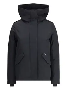 Стеганая куртка с капюшоном WOOLRICH, черный