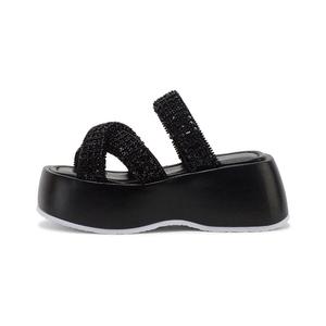 Шлепанцы женские Coup De Foudre, белый