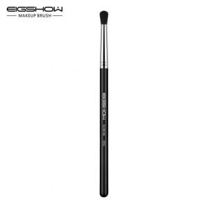 Кисть для теней для век Eigshow Beauty E856