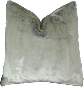 Thomas Collection Подушка из искусственного меха Tissavel Ice Blue & White White Fur With Blue Undertones