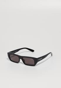 Солнцезащитные очки VOGUE Eyewear Sunglasses, Black/Black Smoke/Black