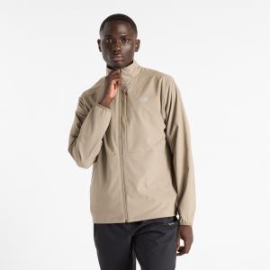 Спортивная куртка из эластичной ткани