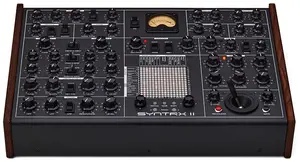Синтезатор Erica Synths SYNTRX 2