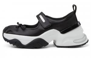 Маленькие Ck высотаувеличивающие низкие массивные кроссовки 6см женские CHARLES&KEITH, черный