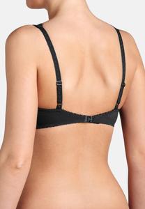 Женский кружевной бюстгальтер на косточках Amourette 300 Triumph, черный