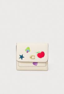 Кошелек COACH MILA SMALL FLAP WALLET WITH STICKER PRINT, Chalk/Multi-Coloured/Off-White
