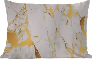 Подушка для улицы - Мрамор - Золото - Белый - Шикарный - 50x30 см - Устойчива к атмосферным воздействиям - Подушка для отдыха - Подушка для дивана - Украшение для гостиной MuchoWow